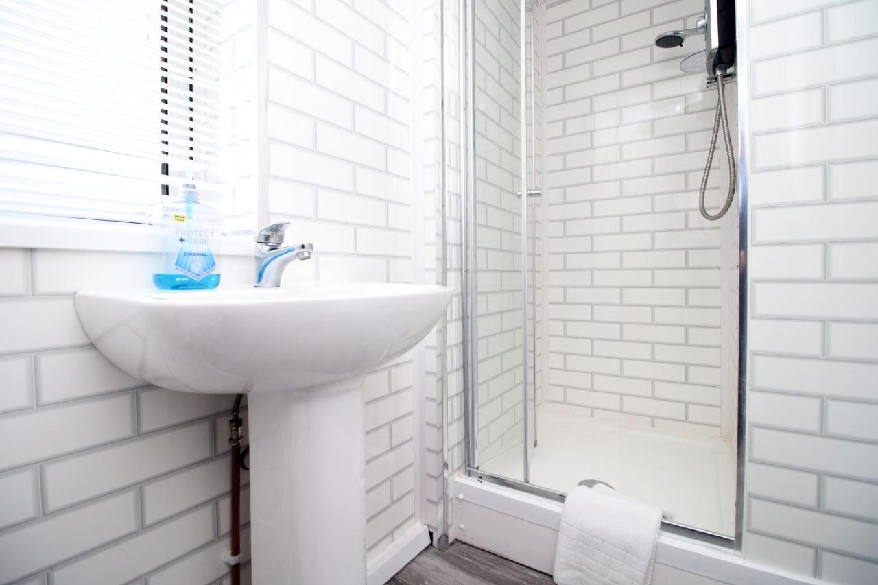 Lovely Flat Free Parking-near Centre Apartment Swansea