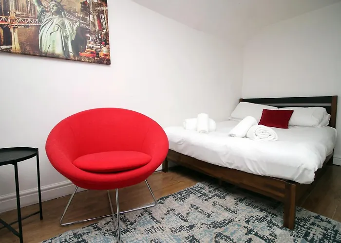Lovely Studio Flat Free Parking-Near City Centre
